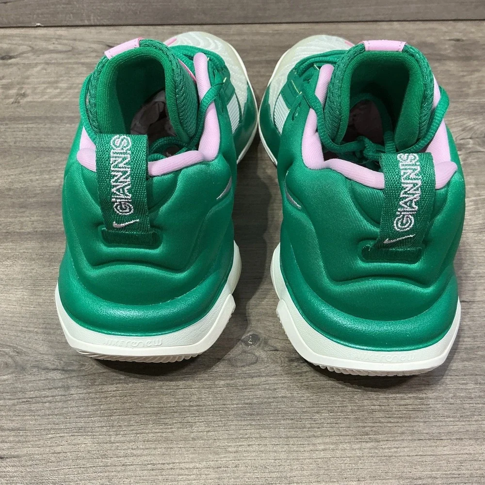 Nike giannis immortality